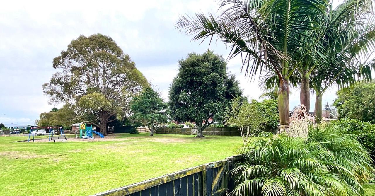Aintree On The Park Villa Mount Maunganui Kültér fotó